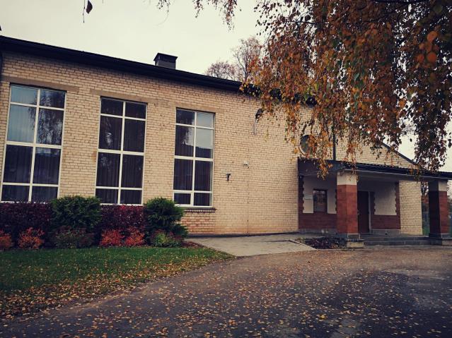 Vecumnieku tautas nams